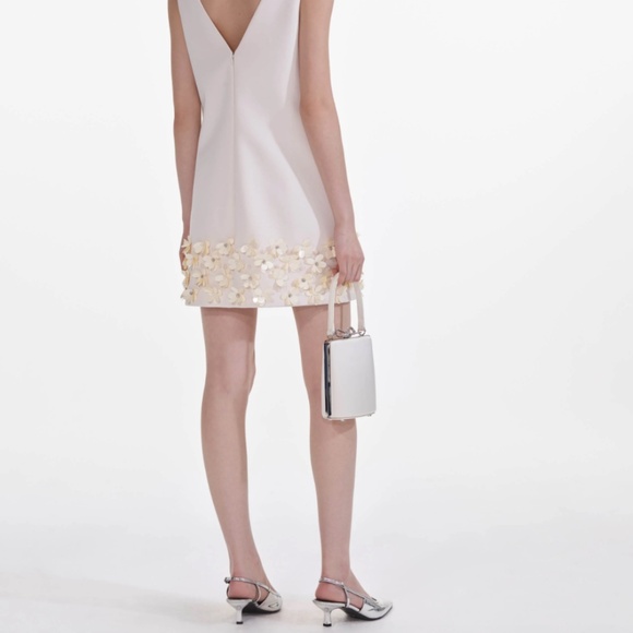 self-portrait Cream Crepe 3D Sequin Mini Dress - Size US4 - MSRP $555 - NWT - Picture 7 of 8